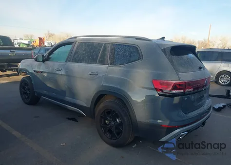 2025 Volkswagen Atlas 2.0T Peak Edition z USA, uszkodzony, nr VIN 1V2CR2CA0SC547949